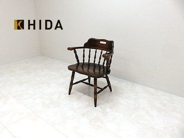 飛騨産業/キツツキ　「穂高」楢無垢材ウィンザーチェア　　　　アームチェア