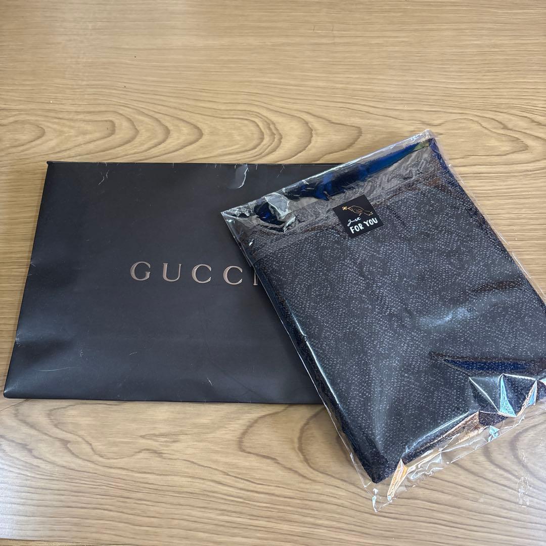 新品未使用　GUCCIマフラー
