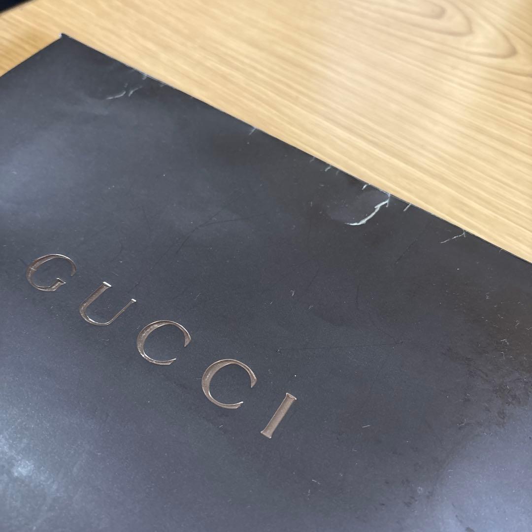 新品未使用　GUCCIマフラー
