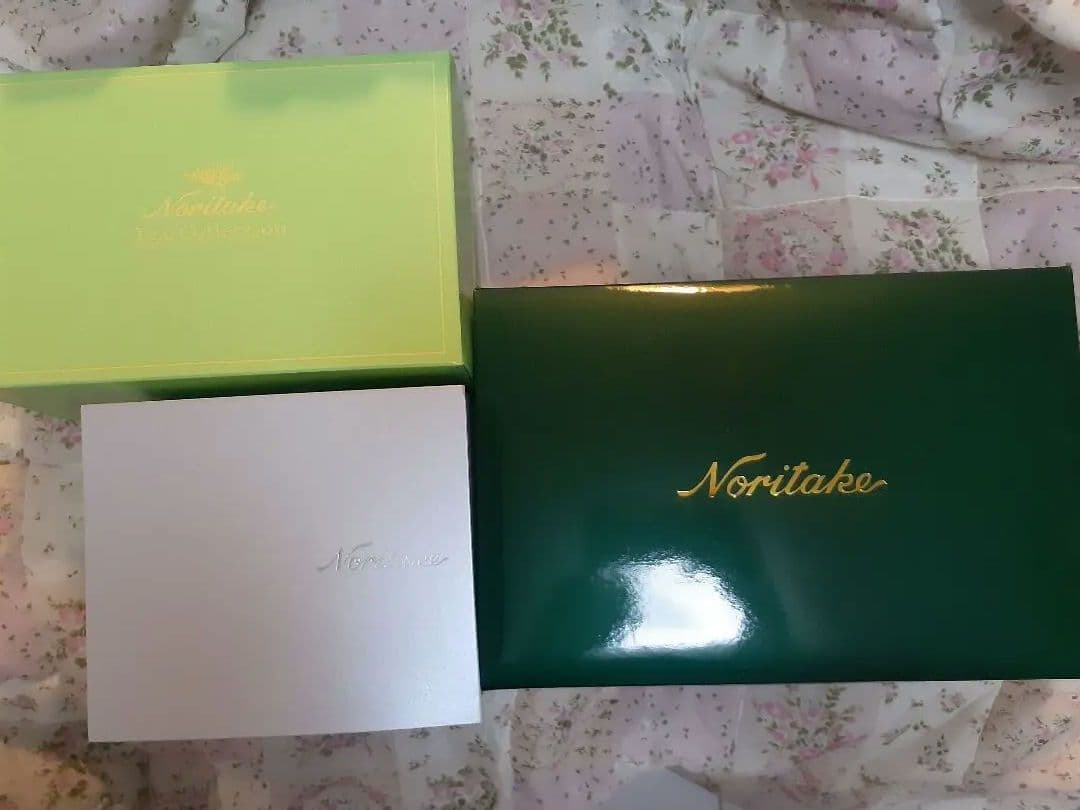 【新品・未開封】ノリタケファインポーセレンレースウッドゴールドティーポットセット