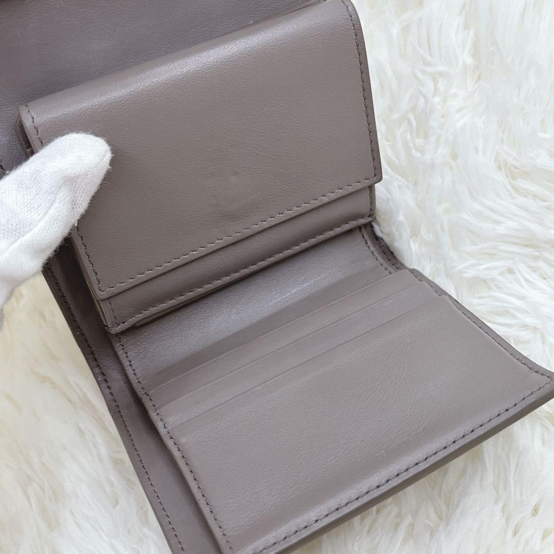 CELINE トリオンフ スモールフラップウォレット 三つ折り グレージュ