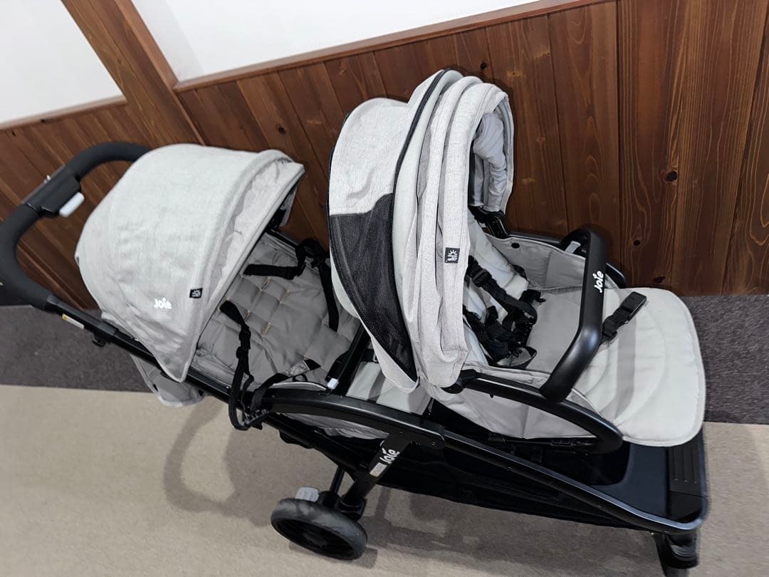 美品 使用半年 送料込 Joie 2人乗りベビーカー エヴァライトデュオ