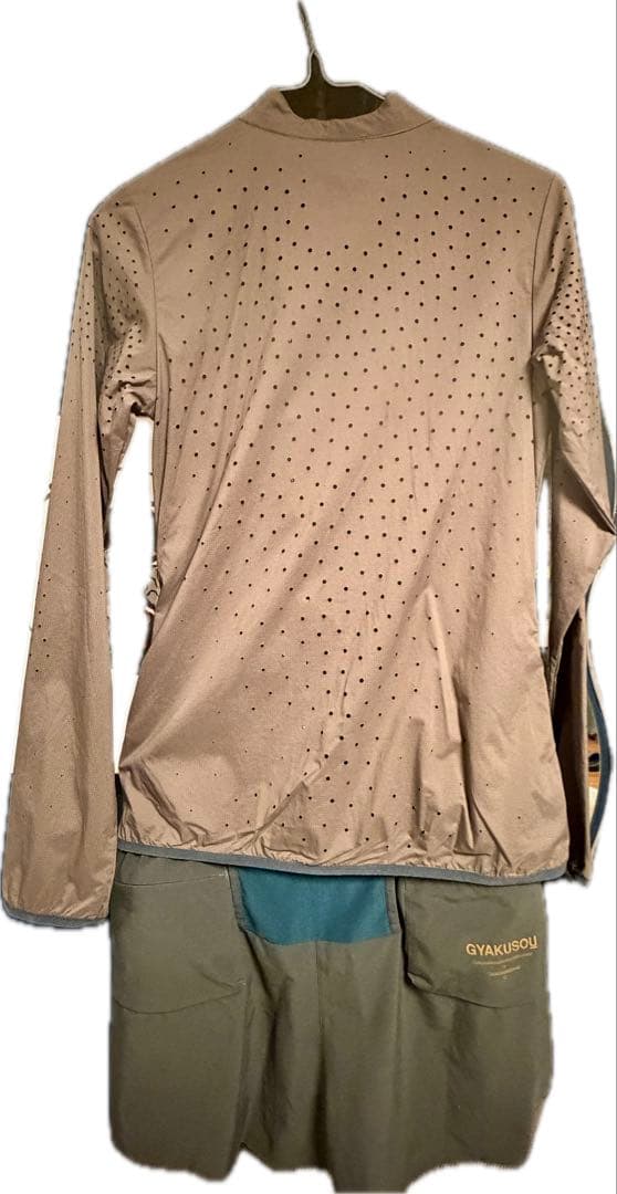 値下NIKE GYAKUSOU レディースジャケットxs　パンツS セットアップ