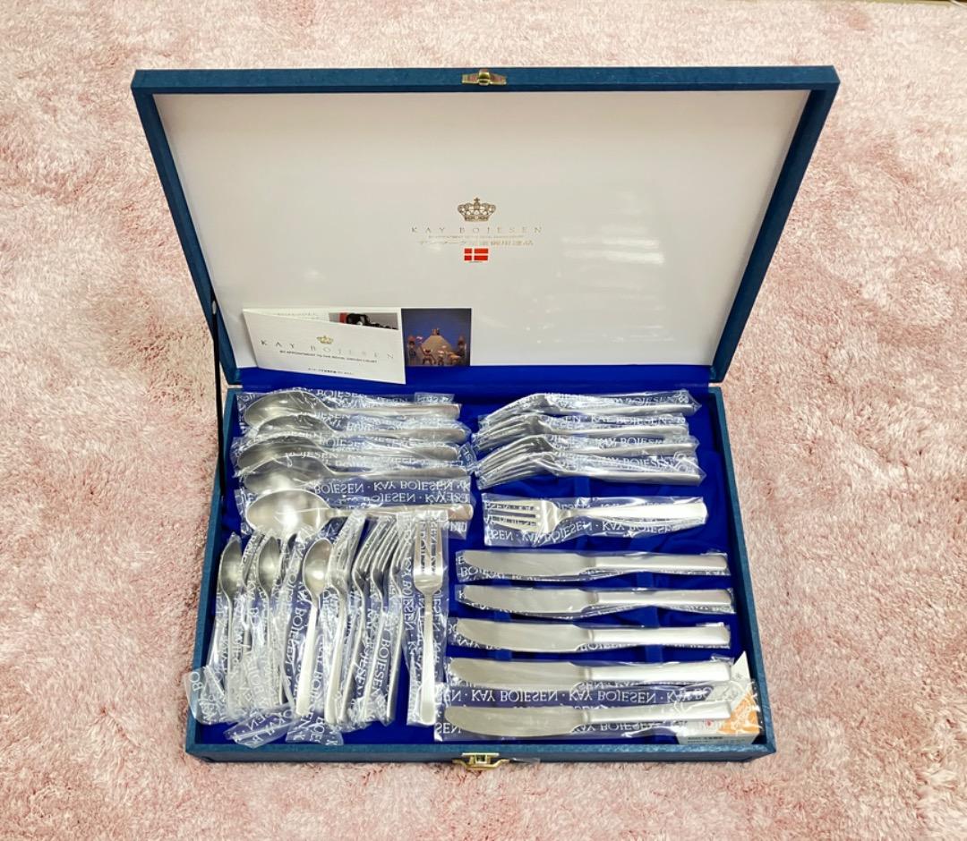 カイボイスン⭐︎カトラリーつや消しマット加工３４点セット未使用品♪