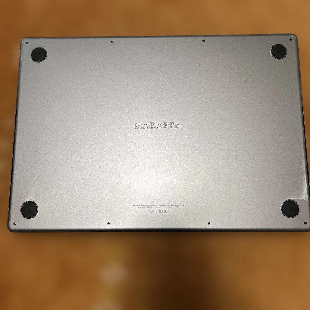 快速MacBook Pro M1 32GB 16core 500GB