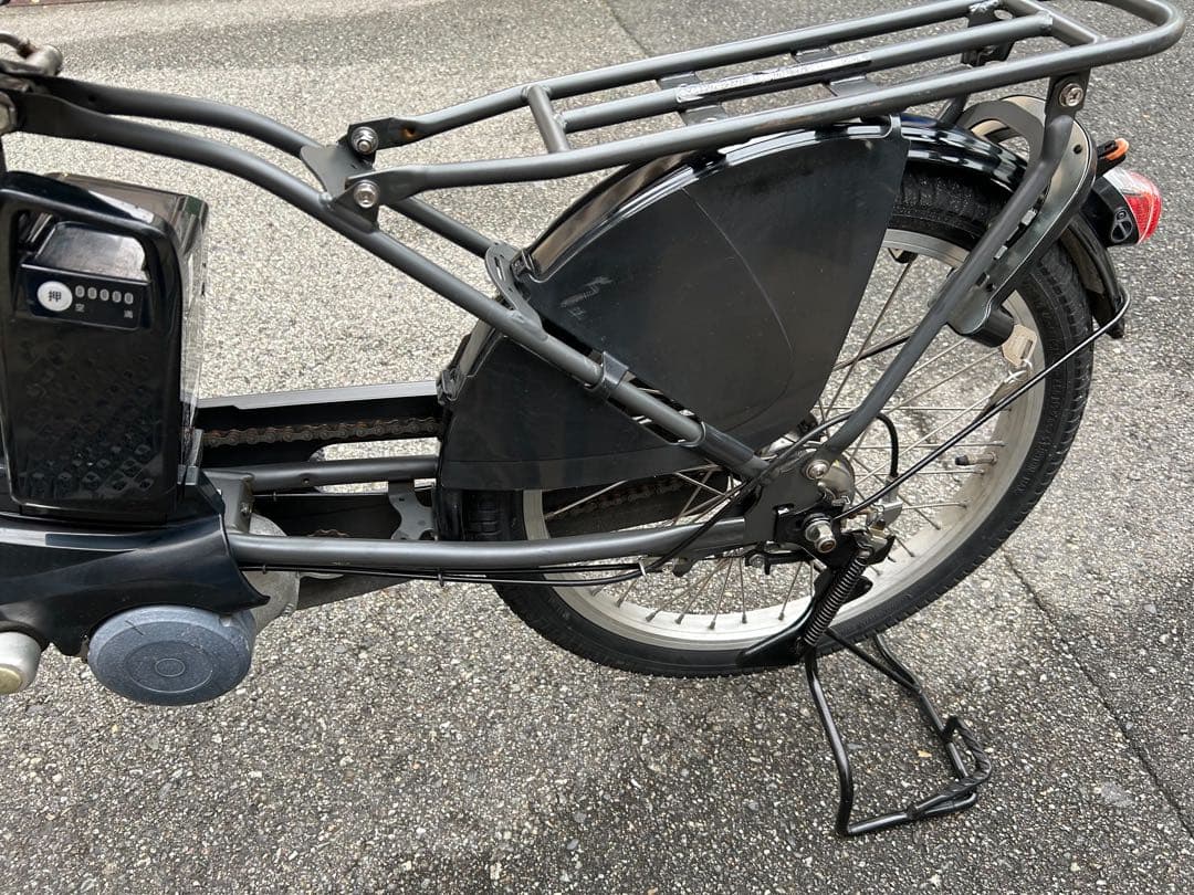 パナソニック　ギュット・クルーム
20インチ内装3段ギア大容量バッテリー16Ah