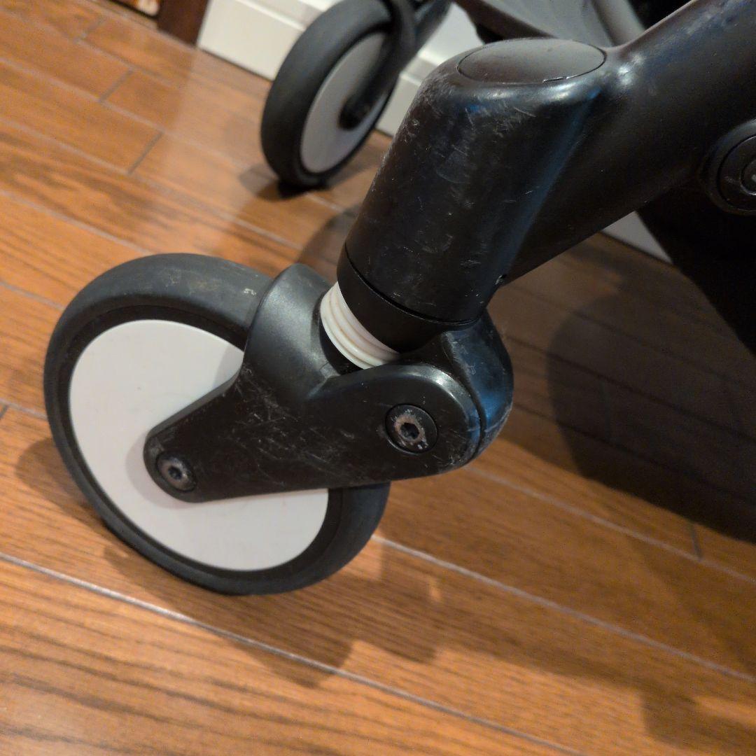 ボンポワン ベージュyoyoベビーカー