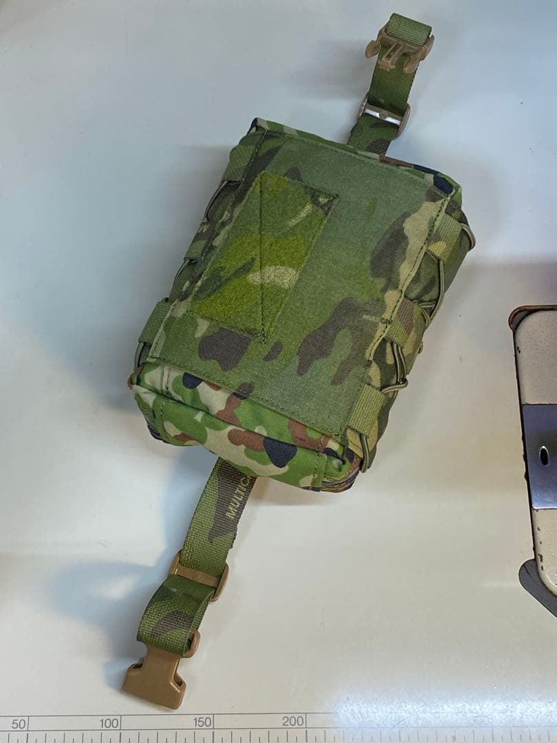 【かんた】陸自救急品袋　ブローアウトキット　マルチカムトロピック