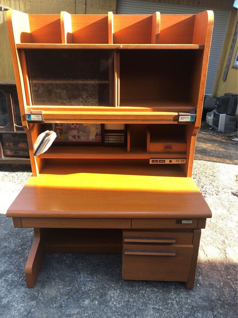 KOKUYO 学習机 木製 収納棚付き 猫のイラスト