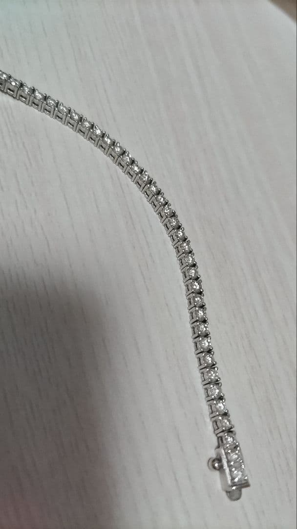 プラチナ ダイヤモンド テニスブレスレット