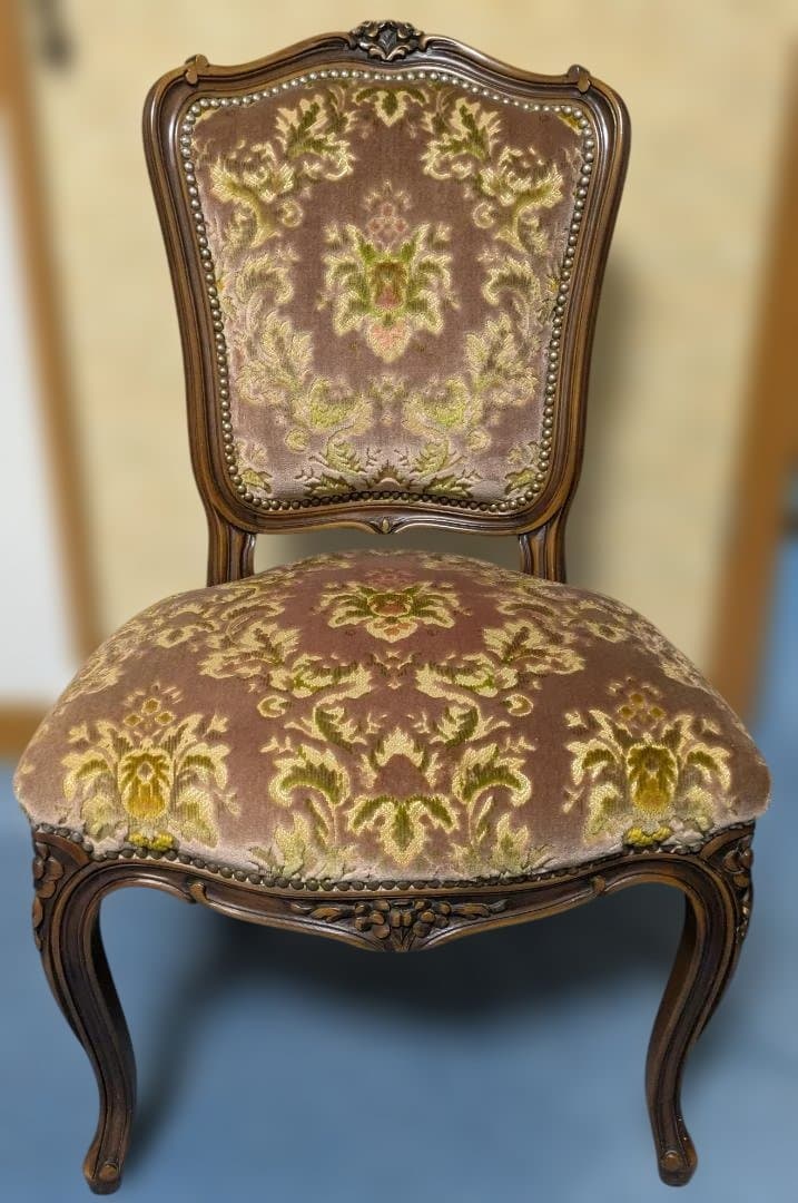 カリモク　ドマーニ　domani　金華山　ルイ15世　鋲打ち　ダイニングチェア③