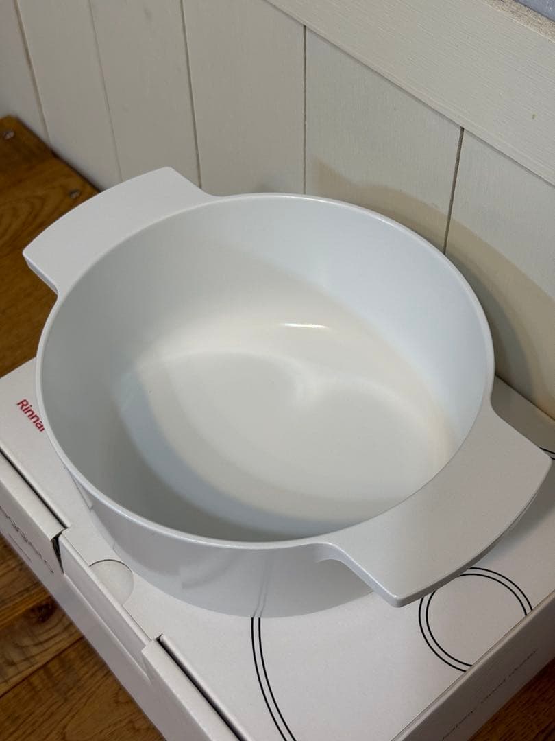 新品 リンナイ レジェロ 無水調理鍋 RBO-MN18A(WH) 18cm