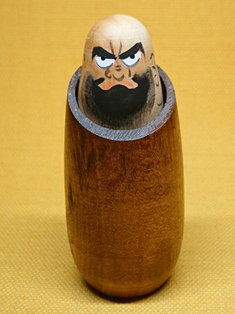 人形　だるま　達磨　木製　オブジェ　置物　インテリア　工芸品　美術品　A1309