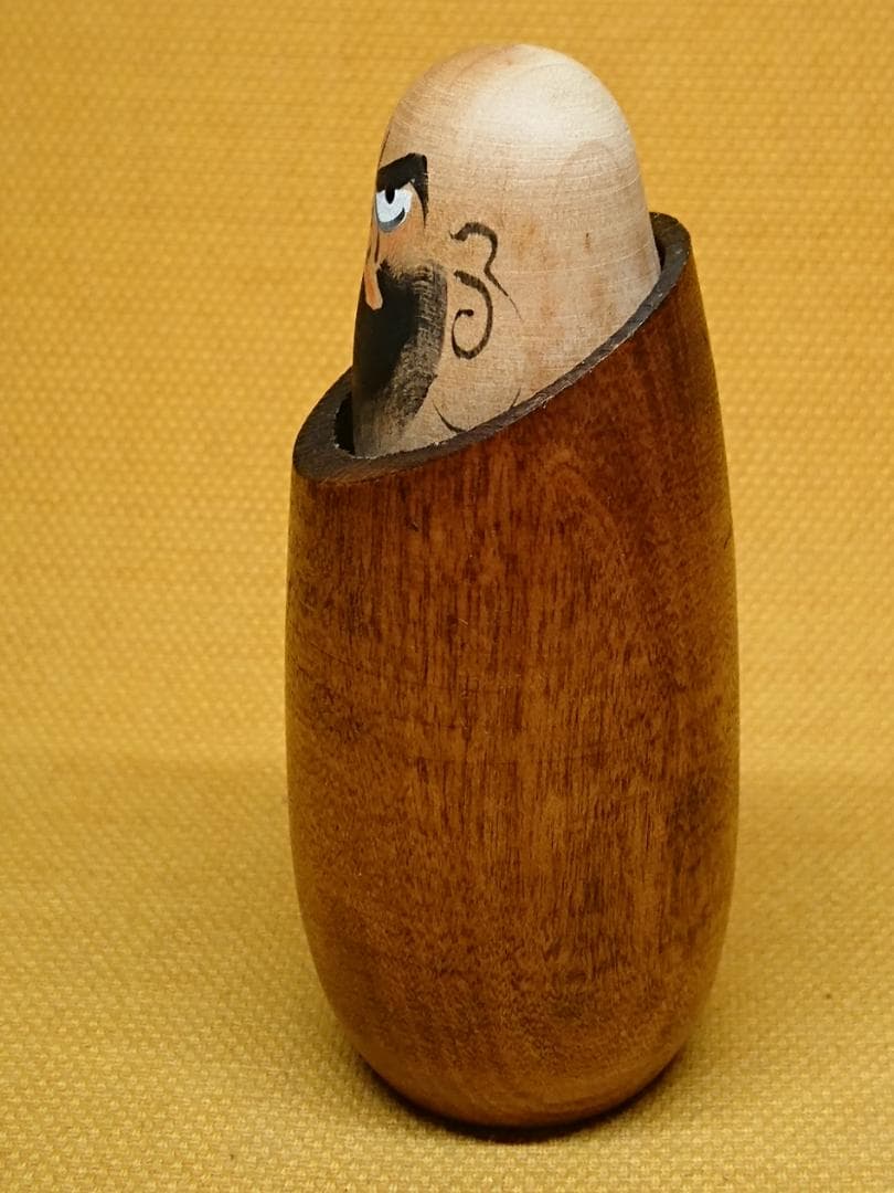 人形　だるま　達磨　木製　オブジェ　置物　インテリア　工芸品　美術品　A1309