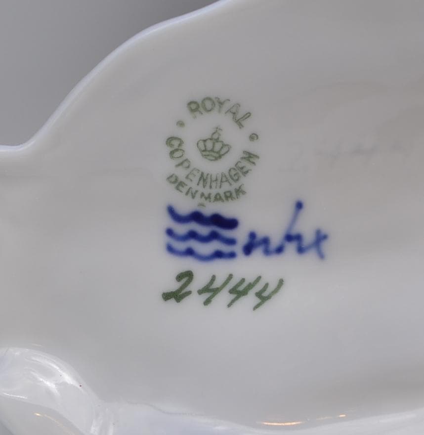 東洋の行灯／青いドレスで踊る少女　リヤドロ／ロイヤル　2体おまとめ　ご成約済み