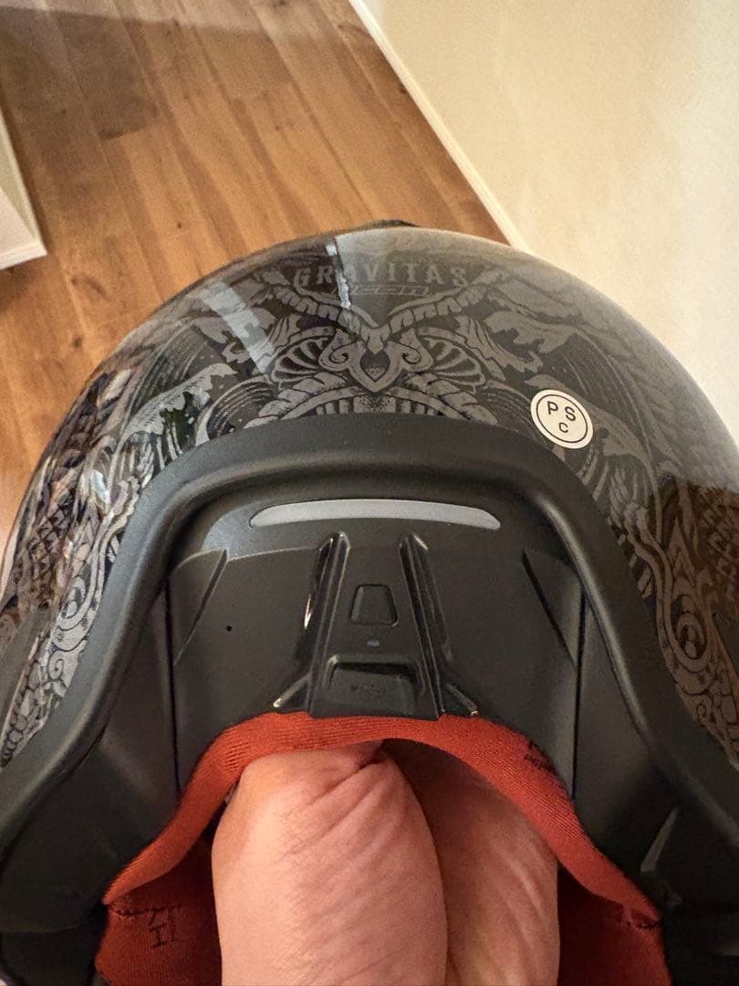 ICON AIRFRAME PRO フルフェイスヘルメット　SENA付き