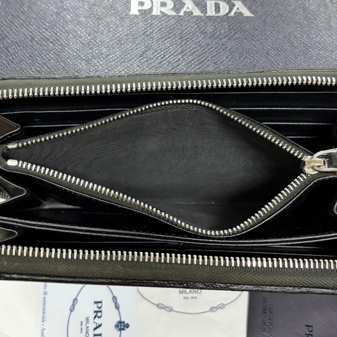 新品同様‼️ プラダ　PRADA 財布　長財布　サフィアーノ　箱付き