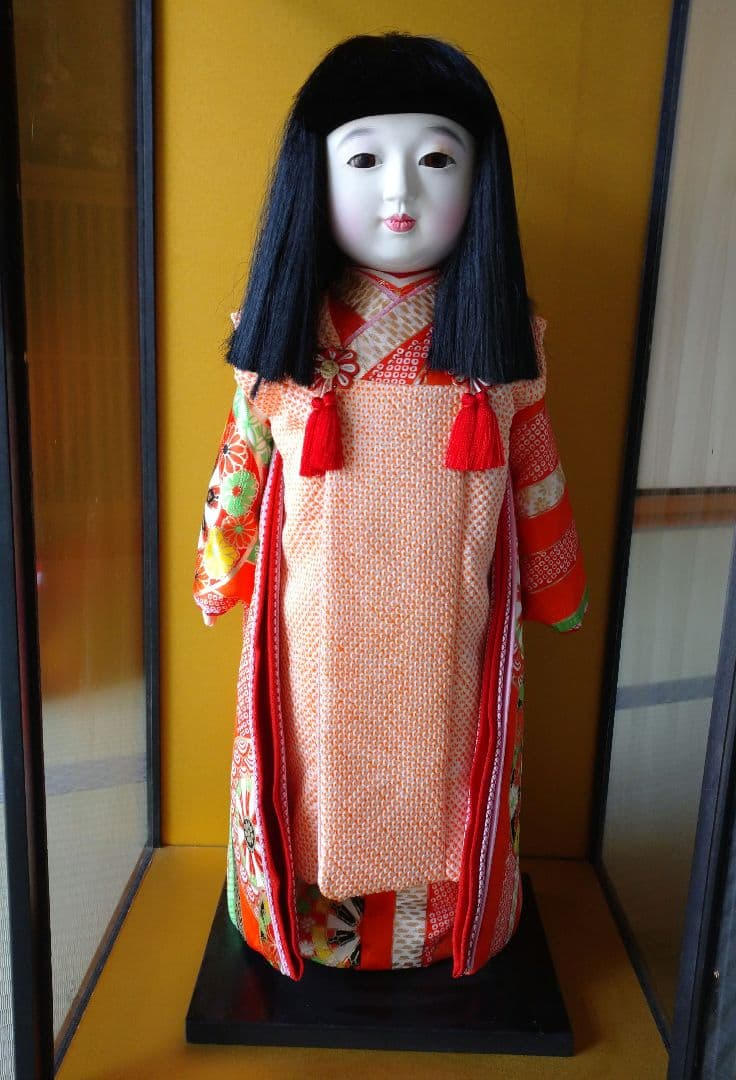 市松人形　ひな祭り　日本人形　ケースなし