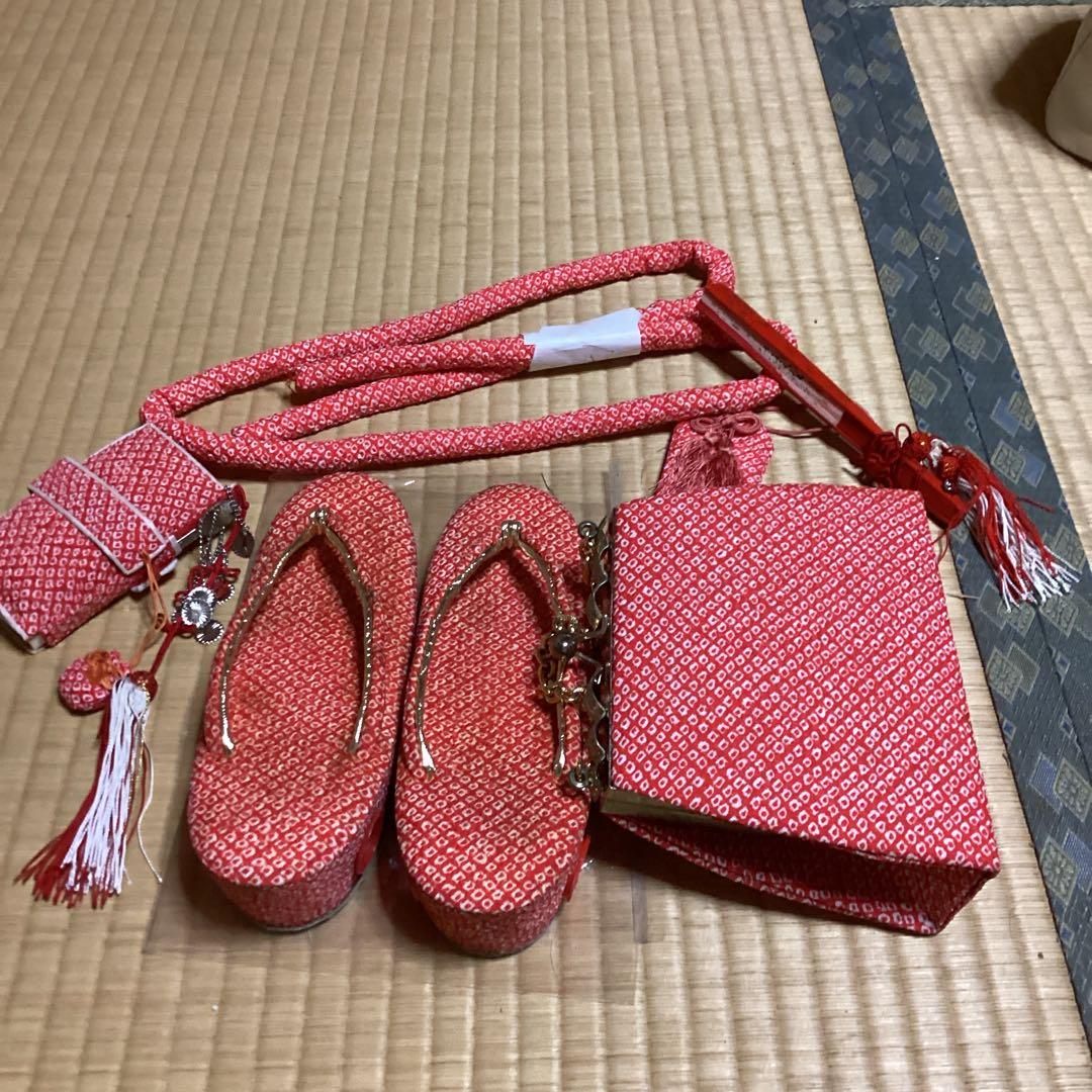 らいすです。七五三　7歳フルセット　帯幅19センチ　草履21センチ