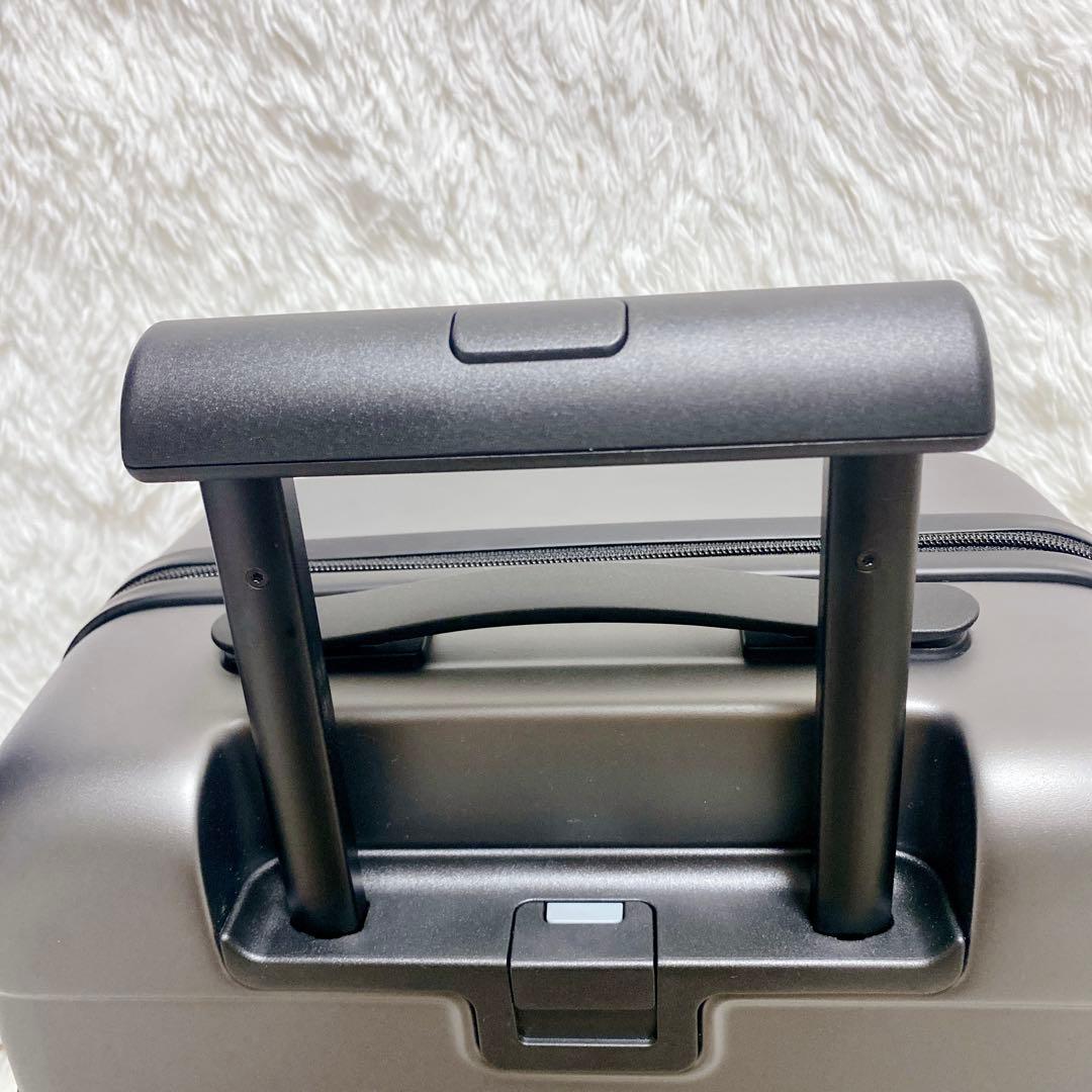 【未使用】 無印良品 バーを自由に調節できる ハード キャリーケース 36L