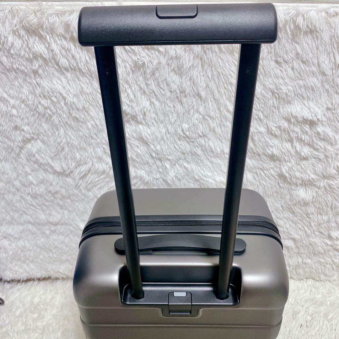 【未使用】 無印良品 バーを自由に調節できる ハード キャリーケース 36L