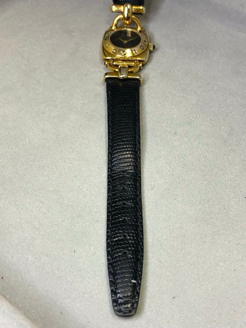 GUCCI グッチ 腕時計 6300L レディース 人気モデル クォーツ 美品