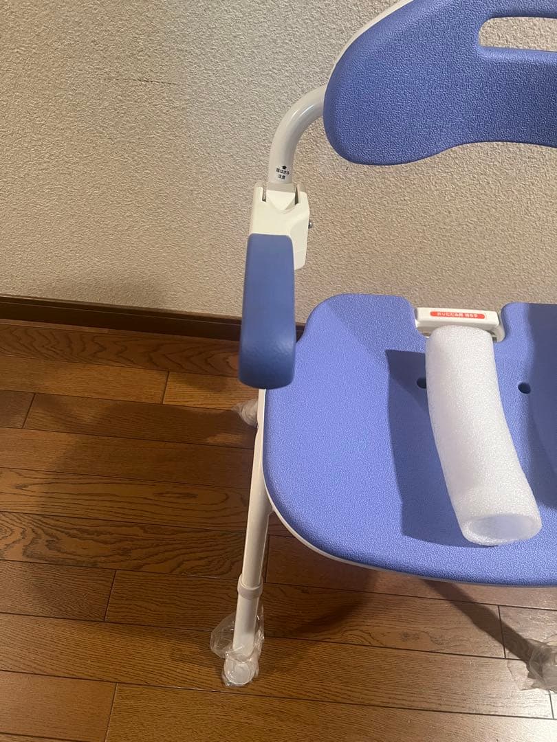 【新品　未使用】安寿　折りたたみシャワーベンチ　介護　浴室用