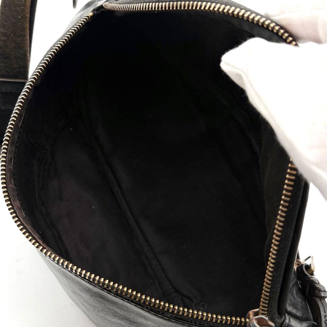 SLOW スロウ ルボーノ ボディバッグ レザー 斜め掛け ブラック