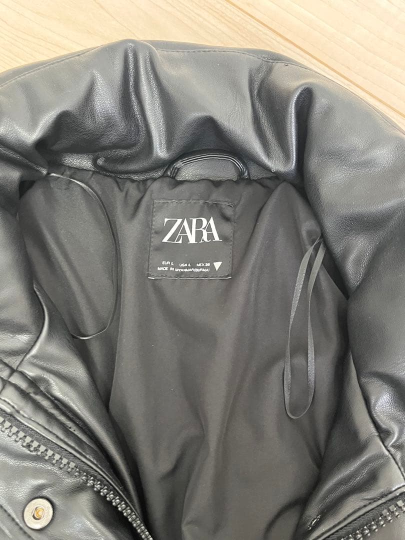 a*a様 美品✨ZARA フェイクレザー ダウンジャケット ブラック ショート丈