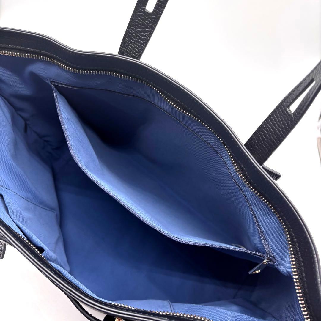 ✨美品✨フルラ　ジョーヴェ　トートバッグ　　A4可　2way　舟型　自立　黒