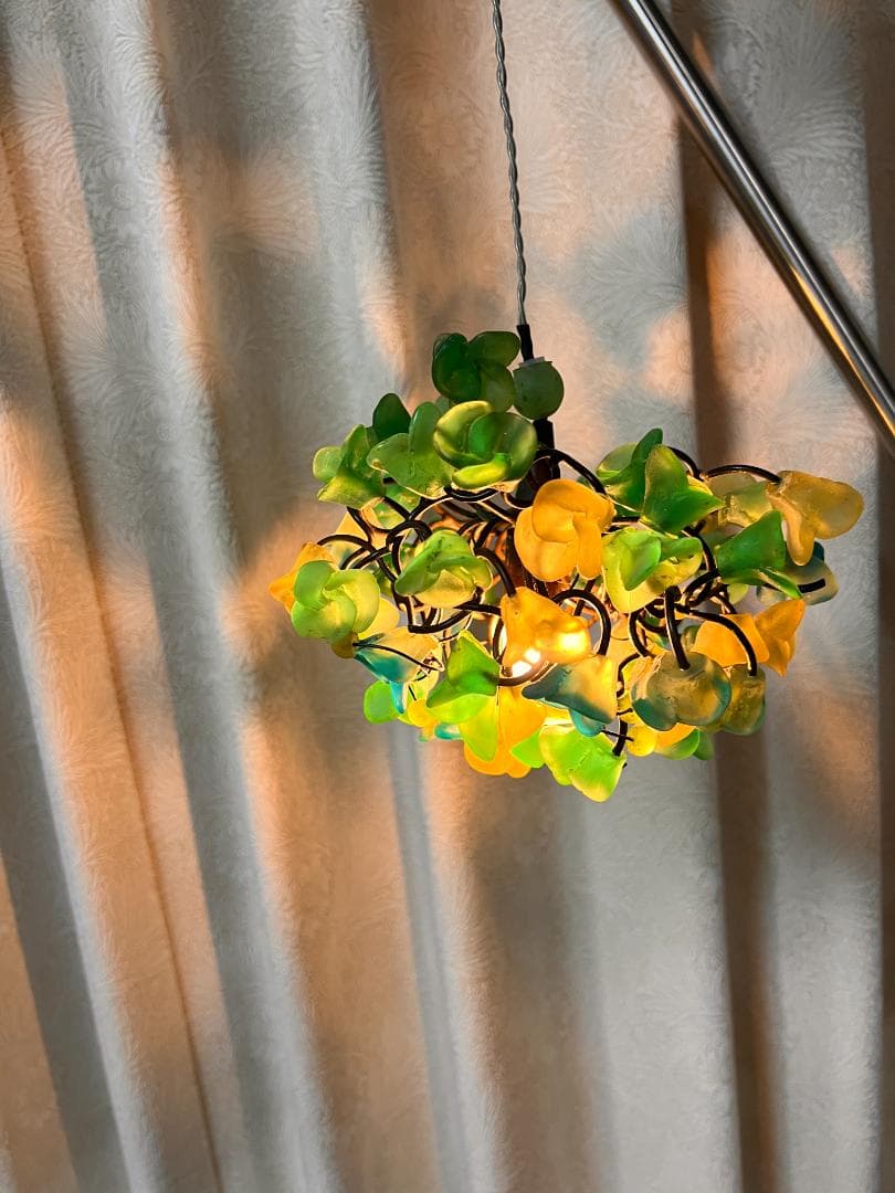 ユダライトランプ グリーンフラワー　ミハエルネグリン