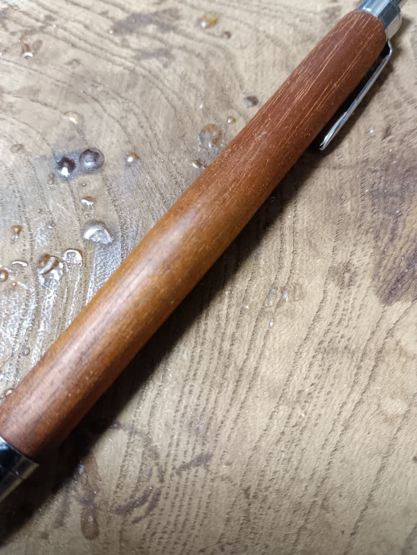 ラミーサファリ用木軸ボールペン0.5㎜ ホンジュラスマホガニー蜜蝋クリーム仕上げ