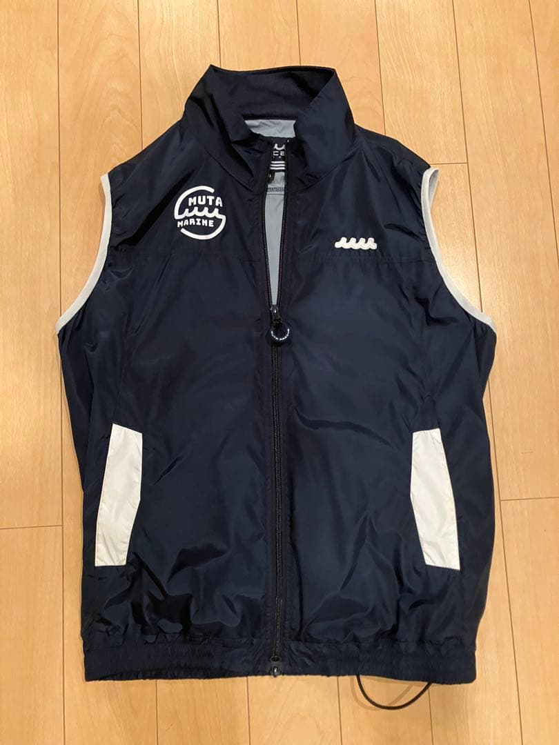 ムータマリン　空調服ベスト　サイズ5ネイビー×ホワイト