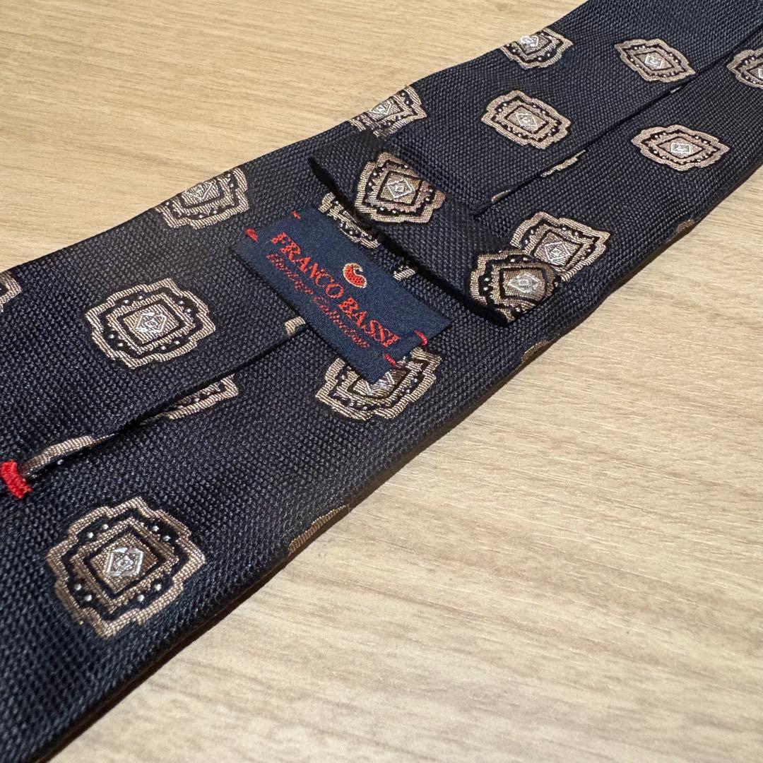 メンズネクタイ8本まとめ売り　ビームス、マーガレットハウエル、トゥモローランド他