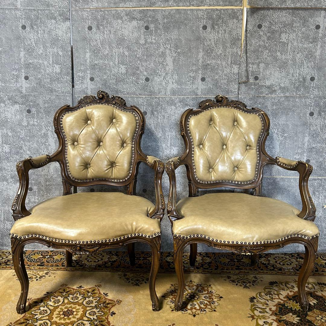 カナ5꧁クラシック家具꧂シンフォニーチェア サロン アーム 鋲打ち 猫脚