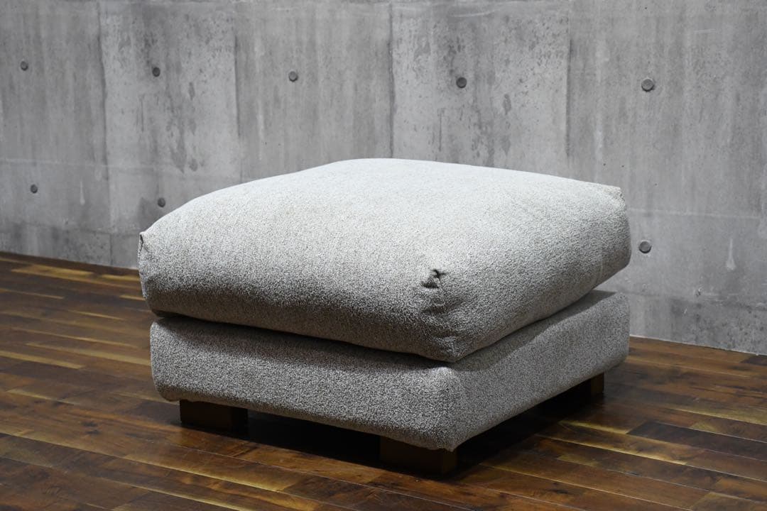 CBC49 シンプルモダン 69cmスクエア型 オットマン フェザークッション