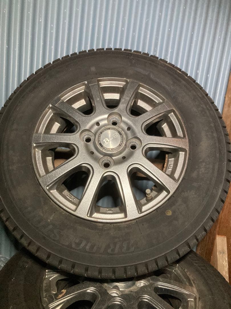 あんなさん専用②格安出品2019年バリ山ブリヂストンブリザックVRX 軽自動車