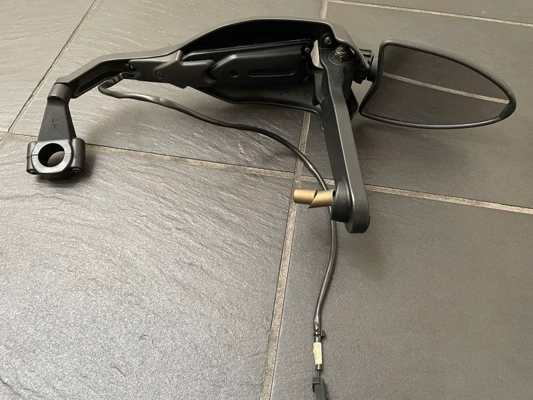 ドゥカティ ハイパーモタード1100S 純正ミラー 左右セット 片側破損あり