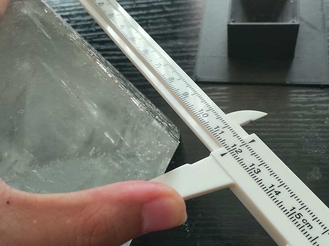 ミョウバンの結晶1366g12cm