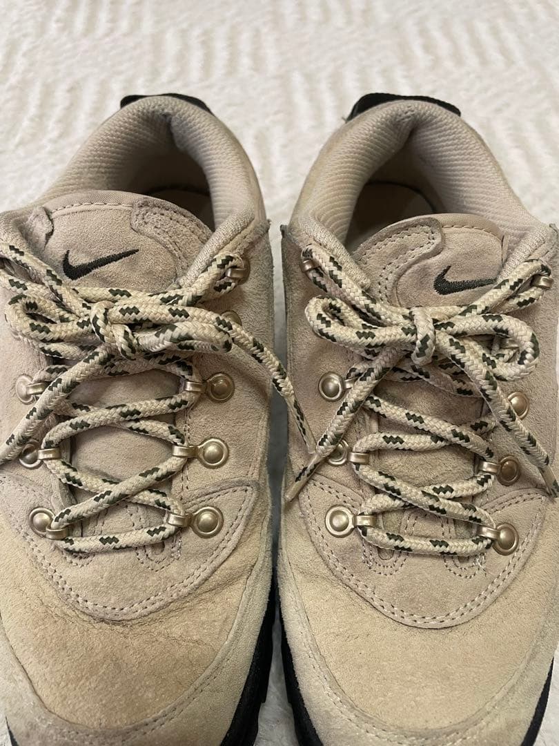 Nike lahar low ラハールロー ウィメンズ 24.5
