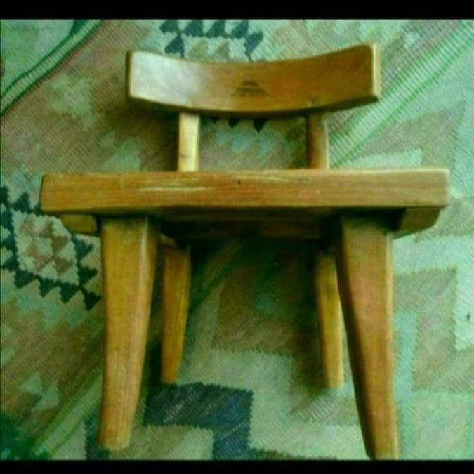 インドネシア　古材チークと竹の小さな椅子