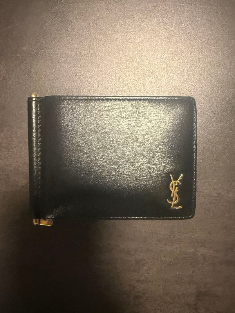 サンローラン タイニーカサンドラビルクリップウォレット BLACK