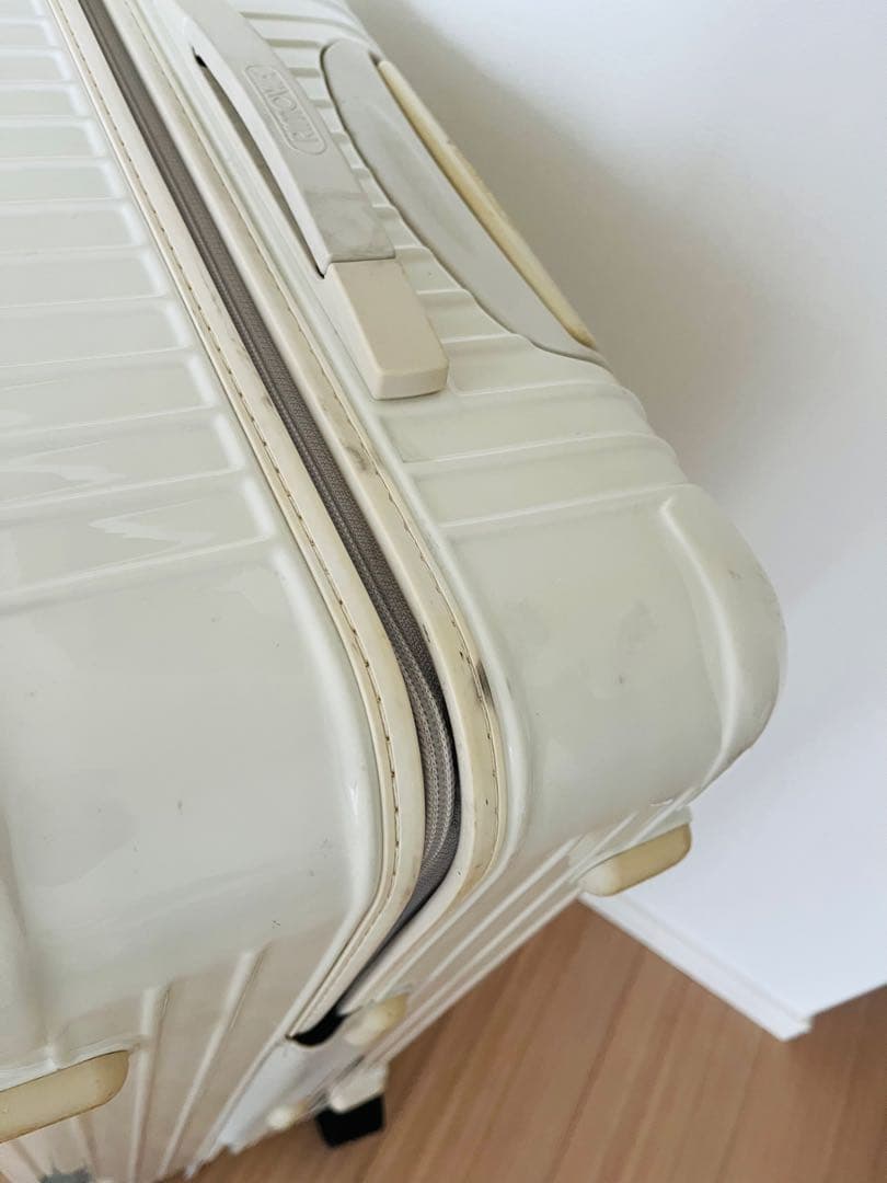RIMOWA SALSA アローズ別 正規店修理後2回利用