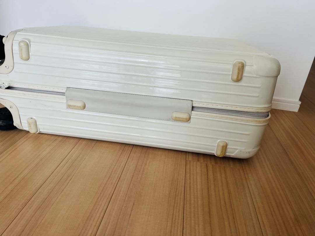 RIMOWA SALSA アローズ別 正規店修理後2回利用