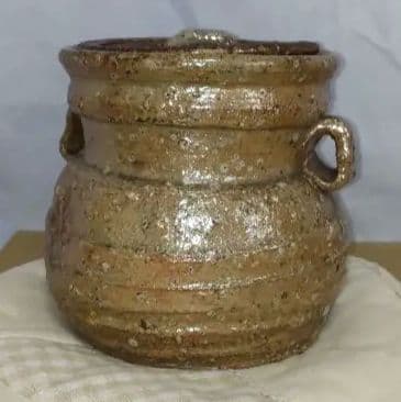 茶道具水差し信楽かと思います。