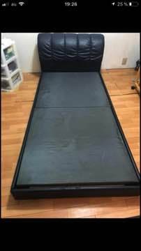 革製シングルベッド