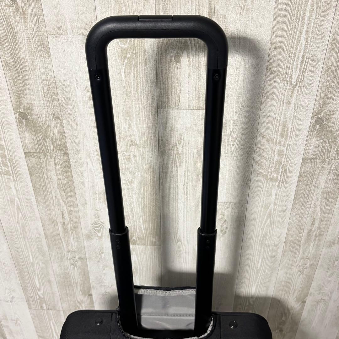 【廃盤・美品】無印良品 半分の厚みで収納できるソフトキャリーケース (S)