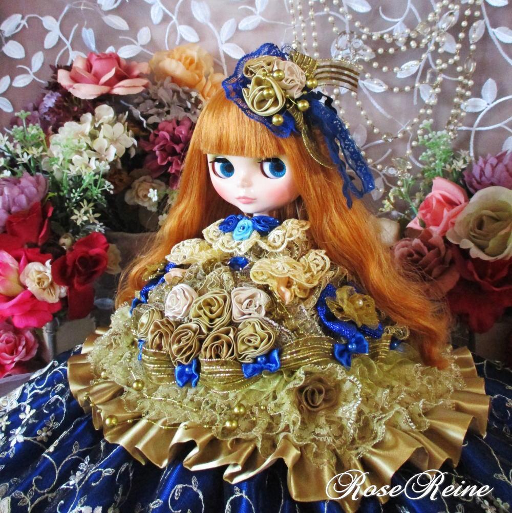 Fページ 美しきルノワールのアンティークゴールド ボリュームドレス