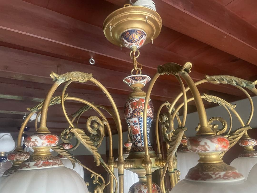 クラシックシャンデリア 8灯 ゴールド　シャンデリア　ライト アンティーク