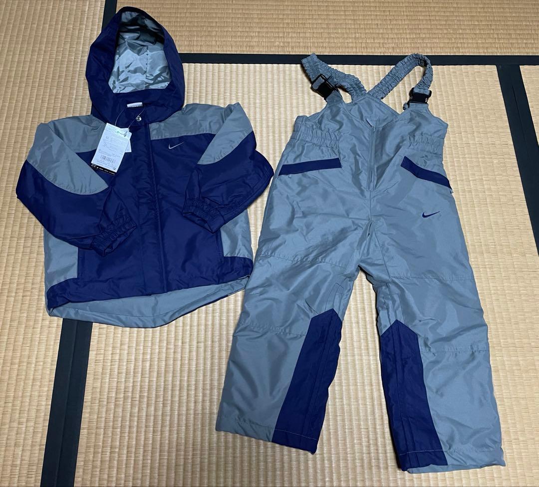 新品　NIKE　キッズ スキーウェア スノーボード 110　雪遊び　そり遊び